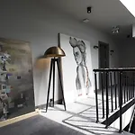 Nabu Karakoey ホテル