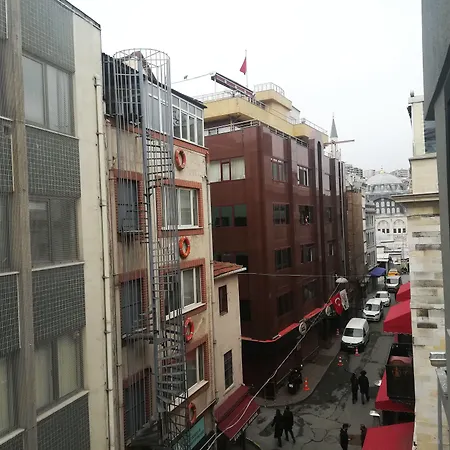 نابو كاراكوي